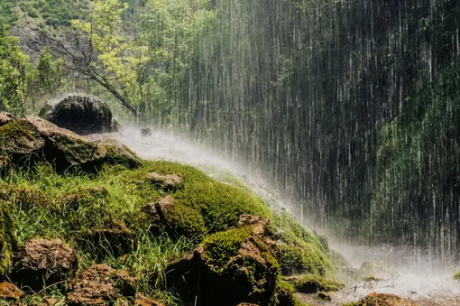 3-rd prize, Izabela Kostantinova, waterfall, Polska Skakavica